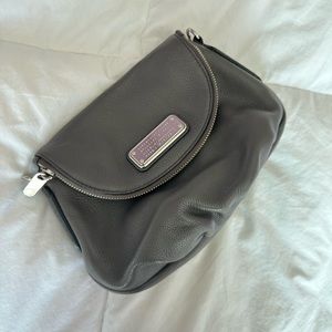 Marc By Marc Jacobs Natasha Leather Small Crossbody (Gray)